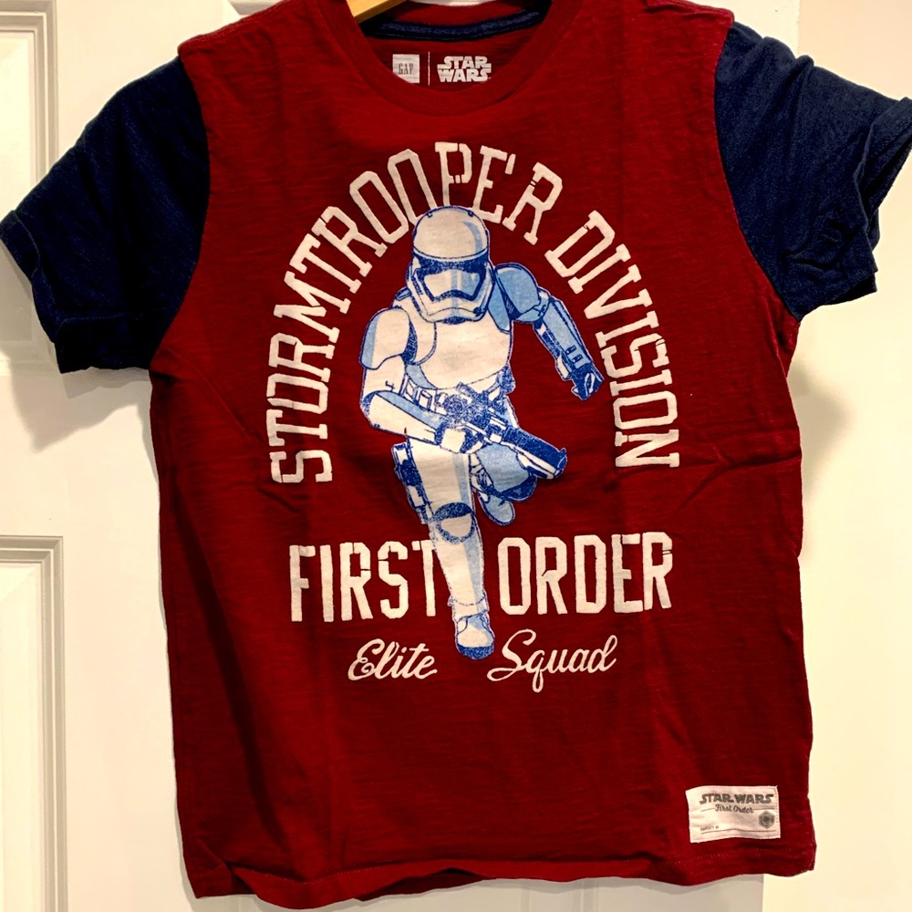 Star Wars themed Gap t-shirt